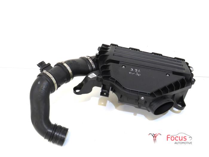 Begagnade Luftfilterhus Fiat 500L (199) 1.3 D 16V Multijet Pris € 30,00 Marginaltabell erbjuds av Focus Automotive