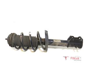 Gebrauchte Stoßdämpferstrebe links vorne Fiat 500L (199) 1.3 D 16V Multijet Preis € 125,00 Margenregelung angeboten von Focus Automotive