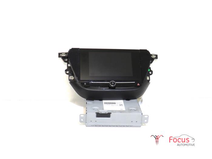 Usagé Système navigation Opel Corsa F (UB/UH/UP) 1.2 12V 75 Prix € 750,00 Règlement à la marge proposé par Focus Automotive