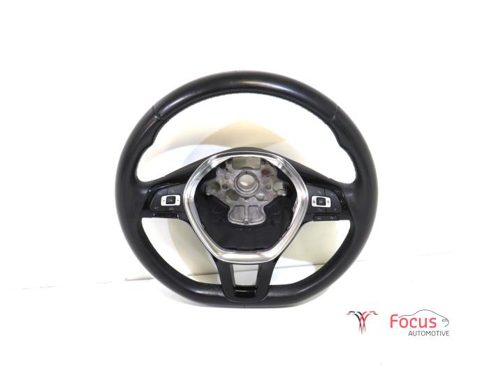 Steering wheel from a Volkswagen Golf VII (AUA) 1.2 TSI 16V 2014