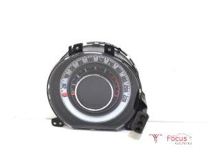 Used Instrument panel Fiat 500C (312) 0.9 TwinAir 85 Price € 299,95 Margin scheme offered by Focus Automotive