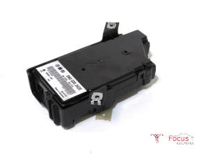 Used Multi-media control unit Volkswagen Polo V (6R) 1.2 TSI Price € 14,95 Margin scheme offered by Focus Automotive