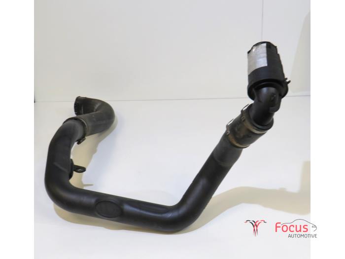 Gebrauchte Intercooler Rohr Renault Master III (FV) 2.3 dCi 100 16V FWD Preis € 120,94 Mit Mehrwertsteuer angeboten von Focus Automotive