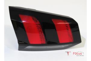 Used Taillight, left Peugeot 5008 II (M4/MC/MJ/MR) 1.6 16V PureTech 180 Price € 74,95 Margin scheme offered by Focus Automotive