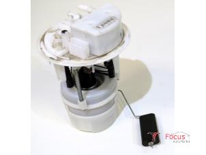 Usados Bomba eléctrica de combustible Peugeot 5008 II (M4/MC/MJ/MR) 1.6 16V PureTech 180 Precio € 99,95 Norma de margen ofrecido por Focus Automotive
