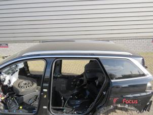 Used Roof Peugeot 5008 II (M4/MC/MJ/MR) 1.6 16V PureTech 180 Price on request offered by Focus Automotive