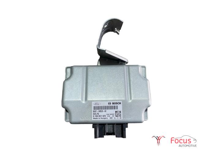 Voltage stabiliser from a Ford Focus 3 1.0 Ti-VCT EcoBoost 12V 125 2015