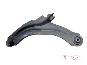 Used Front wishbone, left Renault Clio IV (5R) 1.5 Energy dCi 90 FAP Price € 14,99 Margin scheme offered by Focus Automotive