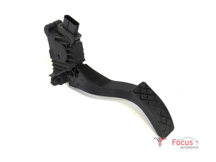 Begagnade Gaspedalsensor Seat Leon ST (5FF) 1.5 TSI 16V Pris € 10,00 Marginaltabell erbjuds av Focus Automotive