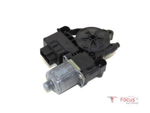 Używane Silnik szyby drzwiowej Seat Leon ST (5FF) 1.5 TSI 16V Cena € 15,00 Procedura marży oferowane przez Focus Automotive