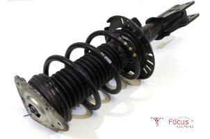 Used Front shock absorber rod, right Peugeot 5008 II (M4/MC/MJ/MR) 1.6 16V PureTech 180 Price € 89,95 Margin scheme offered by Focus Automotive