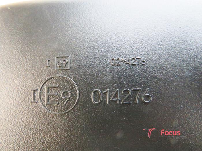 Rétroviseur intérieur d'un Ford Fiesta 7 1.1 Ti-VCT 12V 85 2018