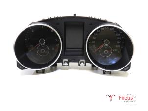 Used Instrument panel Volkswagen Golf VI (5K1) 1.6 TDI 16V Price € 69,95 Margin scheme offered by Focus Automotive