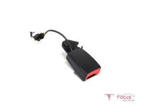 Used Rear seatbelt buckle, right Skoda Citigo 1.0 12V Price on request offered by Focus Automotive