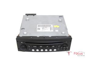 Used Radio CD player Peugeot Expert (G9) 2.0 HDiF 16V 130 Price € 39,95 Margin scheme offered by Focus Automotive