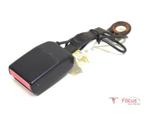 Used Front seatbelt buckle, left Peugeot Expert (G9) 2.0 HDiF 16V 130 Price € 39,95 Margin scheme offered by Focus Automotive