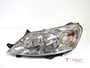 Używane Reflektor lewy Peugeot Expert (G9) 2.0 HDiF 16V 130 Cena € 75,00 Procedura marży oferowane przez Focus Automotive