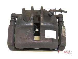 Used Front brake calliper, left Peugeot Expert (G9) 2.0 HDiF 16V 130 Price € 24,95 Margin scheme offered by Focus Automotive