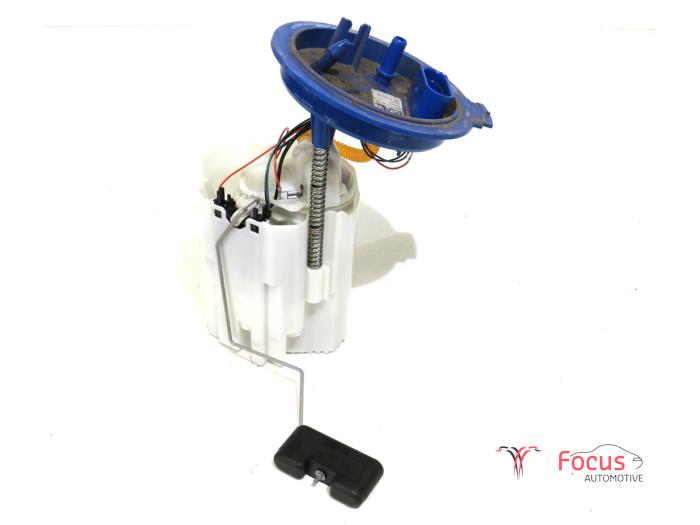 Usagé Pompe à carburant Audi A3 Sportback (8VA/8VF) 1.4 TFSI 16V Prix € 25,00 Règlement à la marge proposé par Focus Automotive