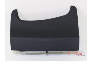 Usados Airbag de rodilla Ford Fiesta 6 (JA8) 1.6 TDCi 16V Precio de solicitud ofrecido por Focus Automotive