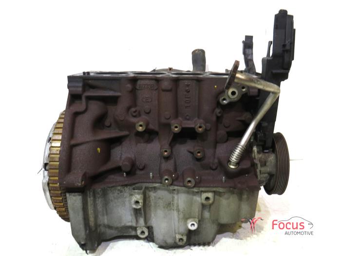 Engine crankcase from a Renault Kangoo Express (FW) 1.5 dCi 75 2016