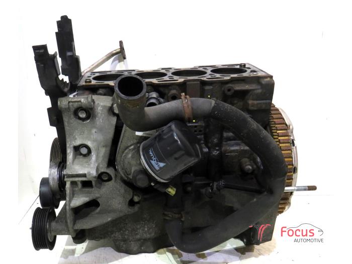 Used Engine crankcase Renault Kangoo Express (FW) 1.5 dCi 75 Price € 350,00 Margin scheme offered by Focus Automotive