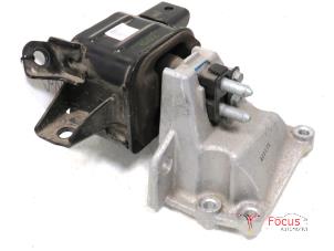 Used Gearbox mount Kia Rio IV (YB) 1.2 MPI 16V Price € 49,95 Margin scheme offered by Focus Automotive