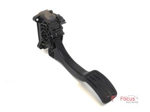 Used Throttle pedal position sensor Citroen C4 Picasso (3D/3E) 1.6 e-Hdi, BlueHDi 115 Price € 20,00 Margin scheme offered by Focus Automotive