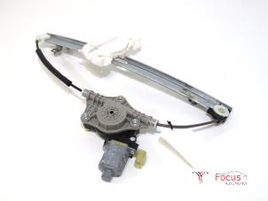 Used Rear door window mechanism 4-door, right Kia Rio IV (YB) 1.2 MPI 16V Price on request offered by Focus Automotive