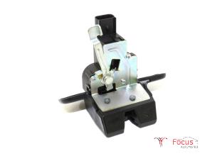 Used Tailgate lock mechanism Kia Rio IV (YB) 1.2 MPI 16V Price € 42,95 Margin scheme offered by Focus Automotive