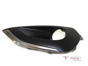Used Fog light cover plate, right Peugeot 208 I (CA/CC/CK/CL) 1.2 Vti 12V PureTech 82 Price € 26,95 Margin scheme offered by Focus Automotive