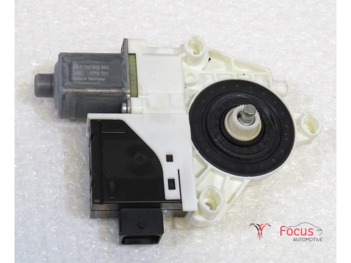 Usados Motor de ventanilla de puerta Fiat 500X (334) 1.6 E-torq 16V Precio € 39,95 Norma de margen ofrecido por Focus Automotive