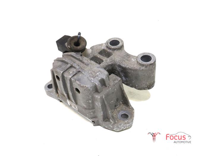 Used Engine mount Fiat 500X (334) 1.6 E-torq 16V Price € 29,95 Margin scheme offered by Focus Automotive