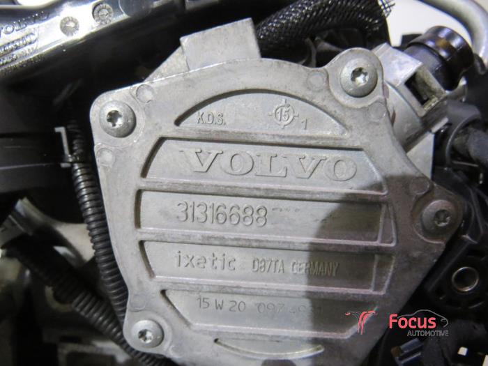 Engine Volvo V40 2.0 D2 16V - 31368636 D4204T8 - Focus Automotive
