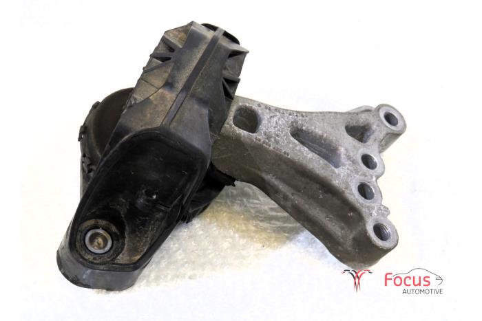 Used Engine mount Citroen C3 (SX/SW) 1.2 Vti 12V PureTech GPL Price € 19,95 Margin scheme offered by Focus Automotive