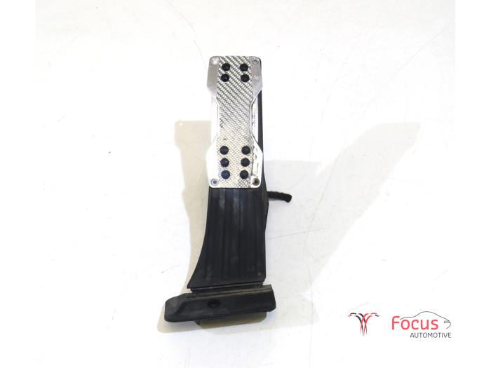 Begagnade Gaspedalsensor BMW 3 serie (E90) 318d 16V Pris € 34,95 Marginaltabell erbjuds av Focus Automotive
