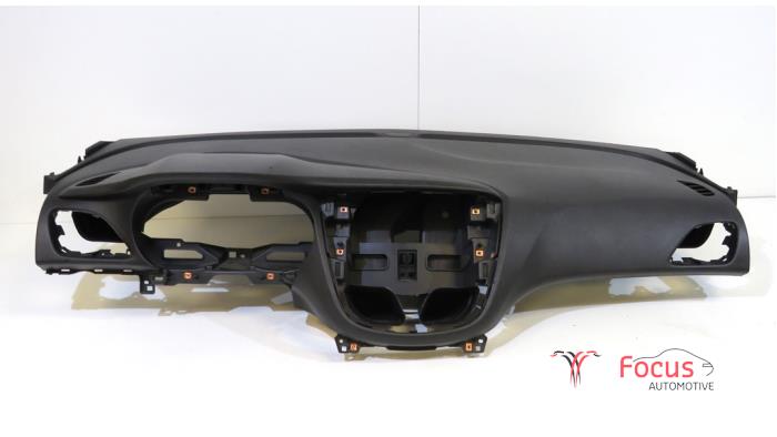Begagnade Instrumentbräda Opel Karl 1.0 12V Pris € 250,00 Marginaltabell erbjuds av Focus Automotive