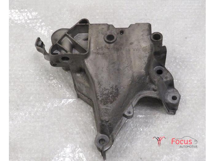 Used Engine mount Volkswagen Golf VII (AUA) 1.2 TSI 16V Price € 9,99 Margin scheme offered by Focus Automotive