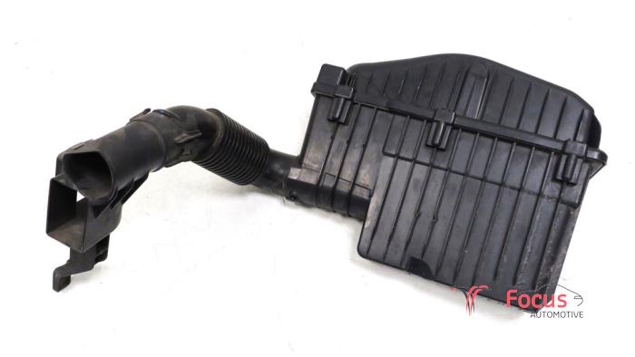 Gebrauchte Luftfiltergehäuse Peugeot 208 I (CA/CC/CK/CL) 1.2 Vti 12V PureTech Preis € 34,95 Margenregelung angeboten von Focus Automotive