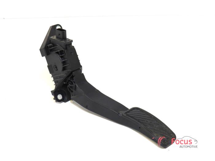 Begagnade Gaspedalsensor Ford Fiesta 7 1.1 Ti-VCT 12V 85 Pris € 35,00 Marginaltabell erbjuds av Focus Automotive