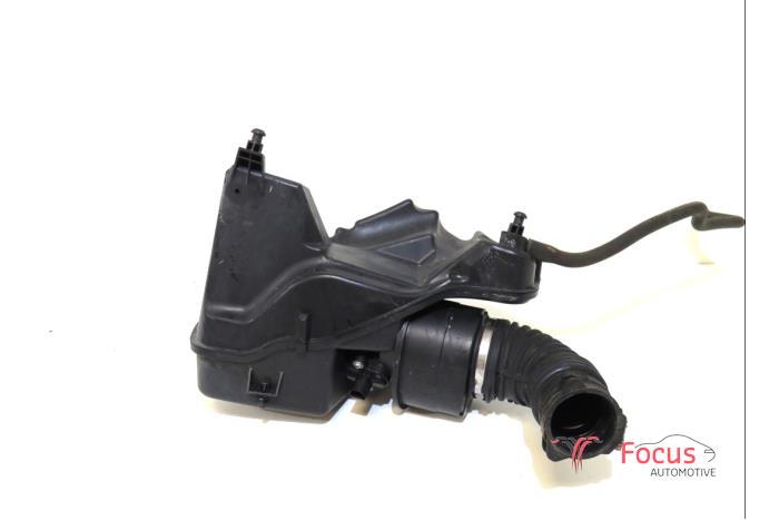 Begagnade Luftfilterhus Opel Astra K Sports Tourer 1.6 CDTI 110 16V Pris € 74,99 Marginaltabell erbjuds av Focus Automotive