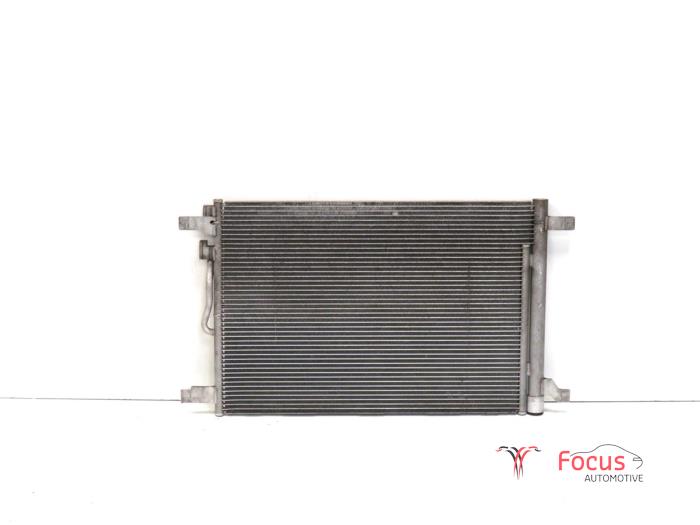 Begagnade AC-radiator Volkswagen Golf VII (AUA) 1.0 TSI 12V Pris € 89,95 Marginaltabell erbjuds av Focus Automotive