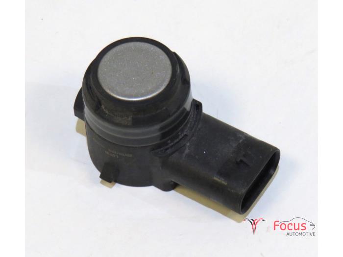 Usados Sensor PDC Volkswagen Golf VII (AUA) 2.0 TDI 16V Precio € 12,04 IVA incluido ofrecido por Focus Automotive