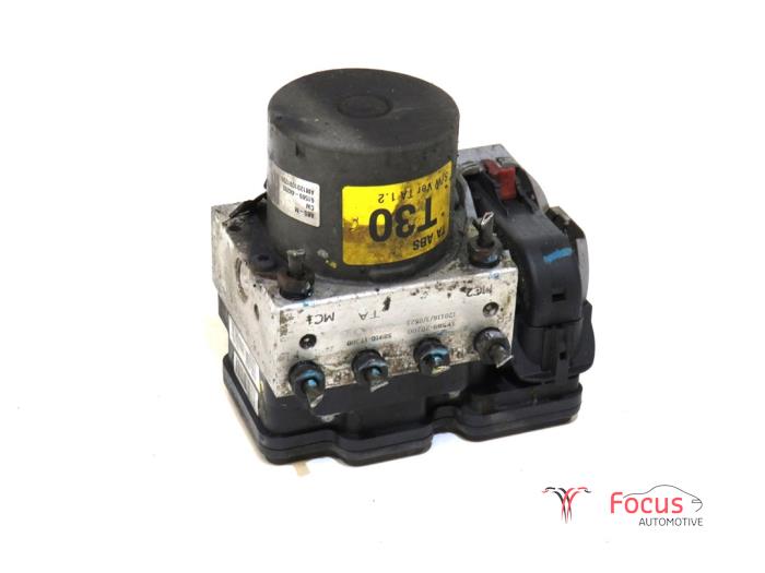 Begagnade ABS-pump Kia Picanto (TA) 1.0 12V Pris € 16,95 Marginaltabell erbjuds av Focus Automotive