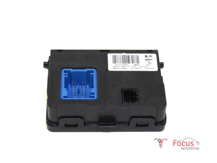 Używane Modul climatronic Citroen C3 (SX/SW) 1.2 Vti 12V PureTech Cena € 14,99 Procedura marży oferowane przez Focus Automotive