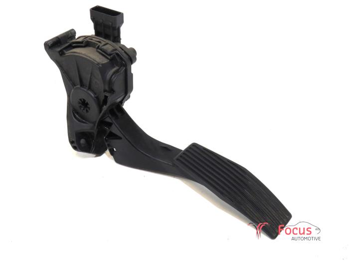 Begagnade Gaspedalsensor Opel Astra J Sports Tourer (PD8/PE8/PF8) 1.3 CDTI 16V ecoFlex Pris € 12,95 Marginaltabell erbjuds av Focus Automotive