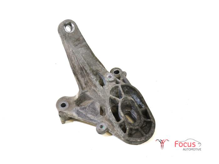 Usagé Support boîte de vitesses Mini Mini (R56) 1.6 16V One Prix € 9,95 Règlement à la marge proposé par Focus Automotive