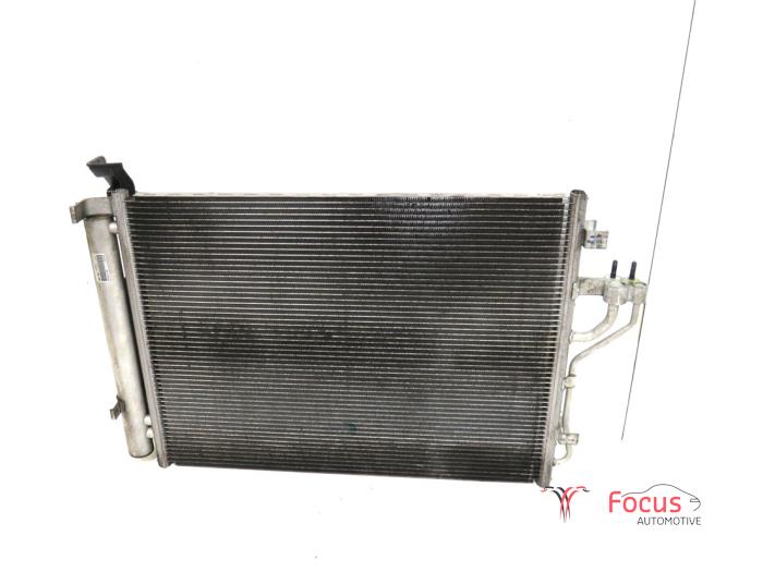 Usagé Radiateur clim Kia Sportage (SL) 2.0 CRDi 16V VGT 4x4 Prix € 50,00 Règlement à la marge proposé par Focus Automotive