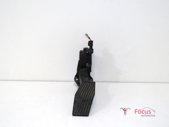Begagnade Gaspedalsensor Opel Astra K Sports Tourer 1.6 CDTI 110 16V Pris € 24,95 Marginaltabell erbjuds av Focus Automotive