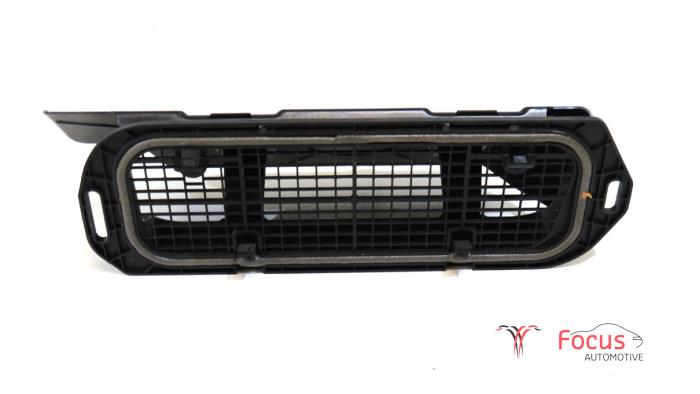 Begagnade Lufttratt Volvo XC40 (XZ) 1.5 T3 12V Pris € 19,95 Marginaltabell erbjuds av Focus Automotive